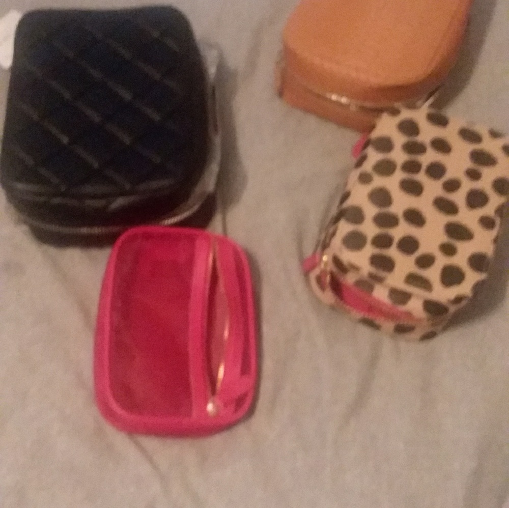 Make up organizers